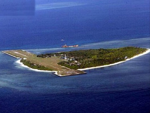 学习与交流：南沙扩礁建岛取得了战略上的主动权4、南沙群岛各国实际控制示意图。