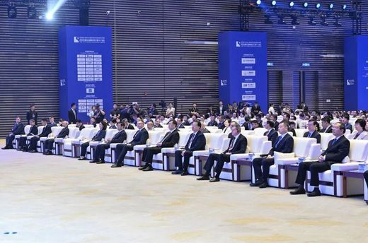 2025浦江创新论坛主论坛举行，阴和俊谢尔盖·什雷奇科夫发表主旨演讲，龚正王新伟出席