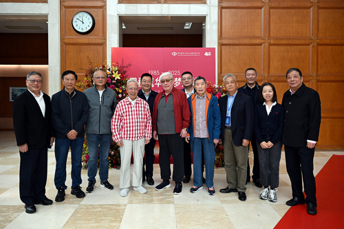 20251107-089 20251107-089